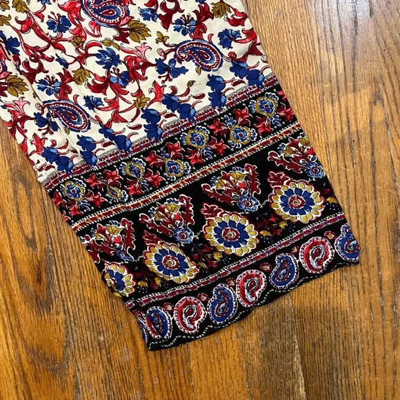 Band of Gypsies Jumpsuit Summer Floral Patch Pockets Size XS - Picture 9 of 9